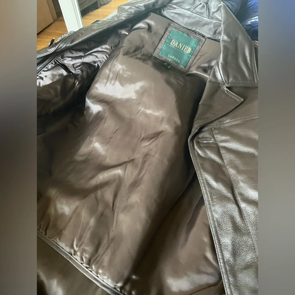 Men’s DANIER Vintage Dark Brown Heavyweight Faux Leather Jacket - Picture 15 of 16